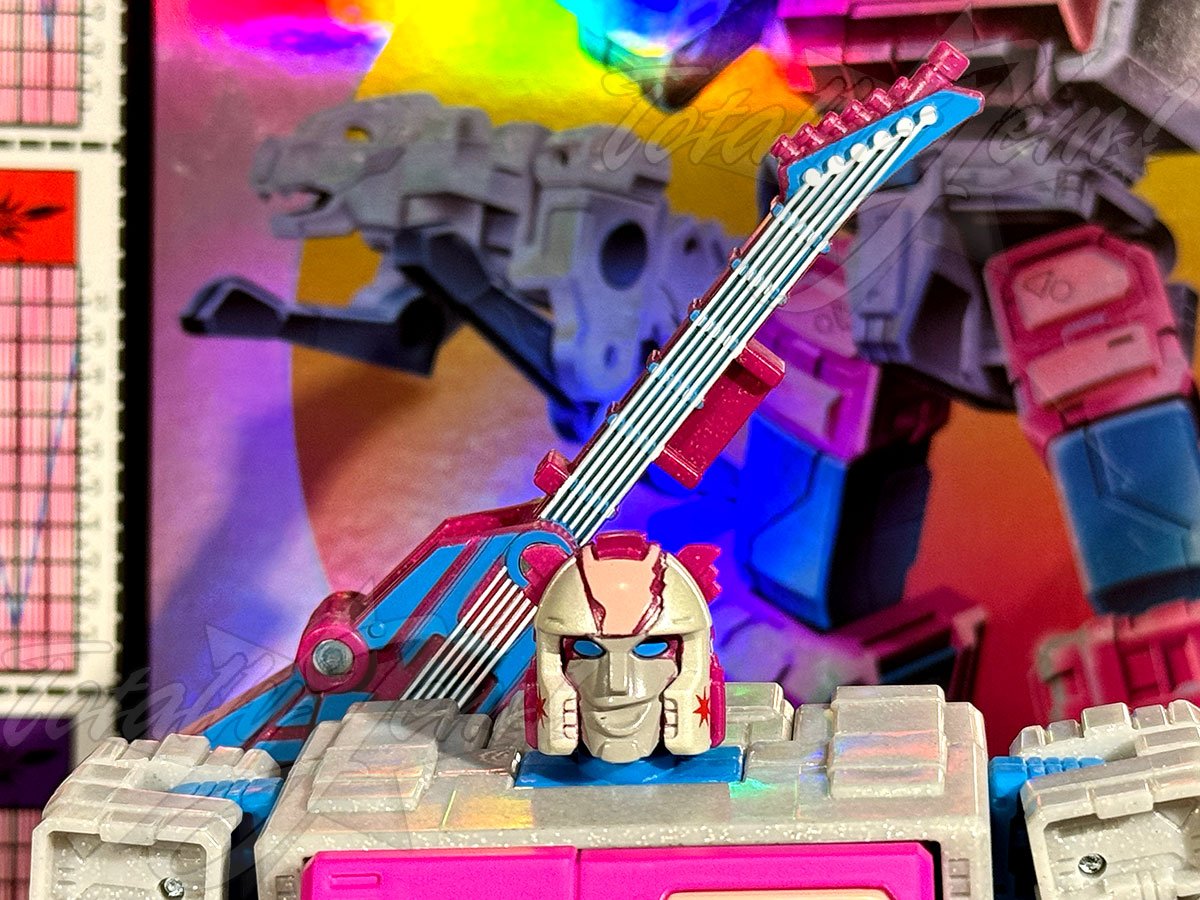 Transformers & Jem and the Holograms Officially Cross Over Autobot Blaster SDCC 2026
