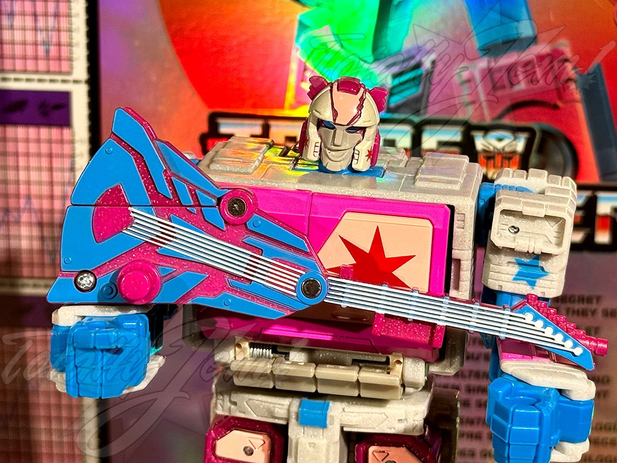 Transformers & Jem and the Holograms Officially Cross Over Autobot Blaster SDCC 2026